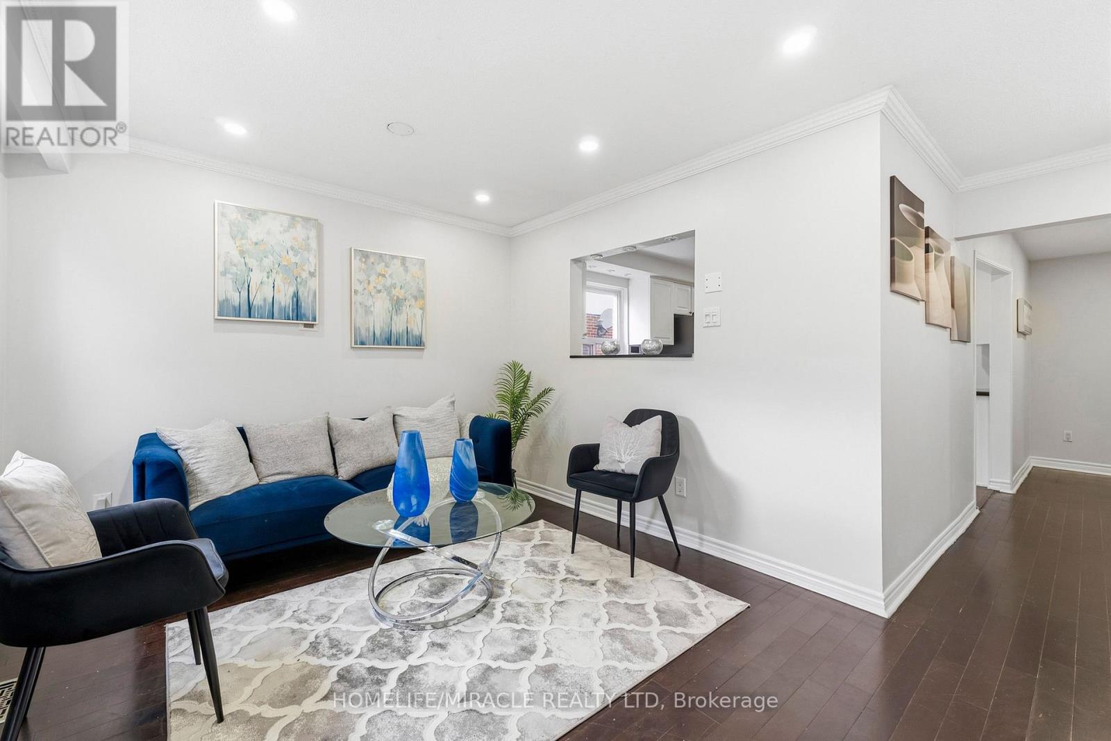 26 ABELL DRIVE - 12