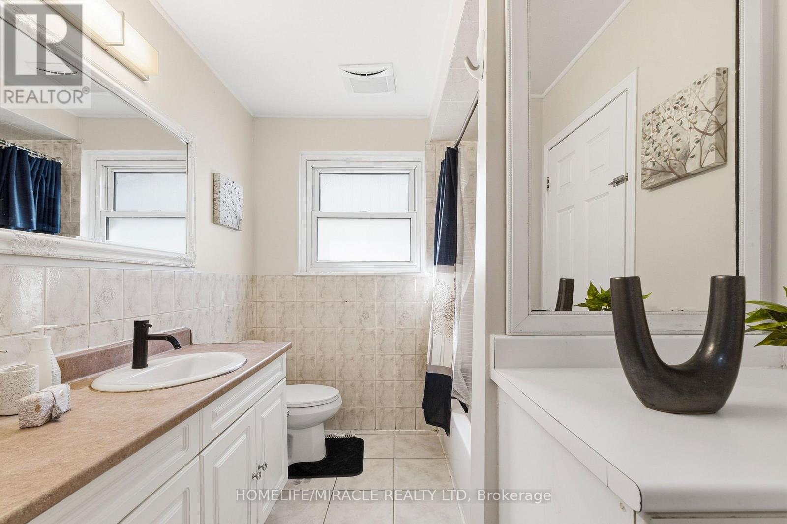 26 ABELL DRIVE - 26