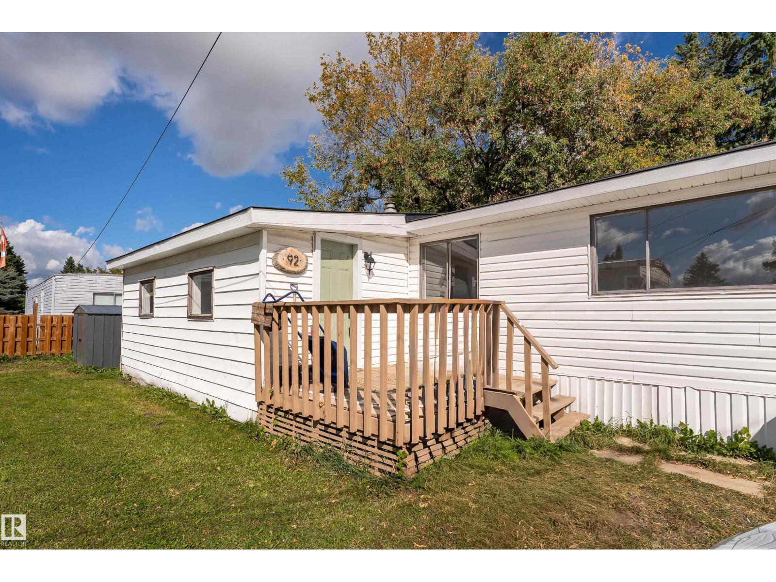 #92 305 Calahoo Rd photo 2 — MLS® E4509193