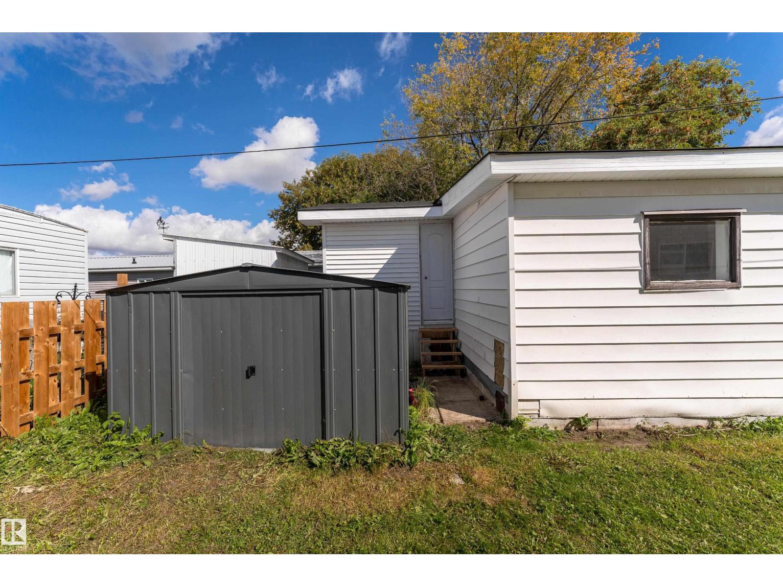 #92 305 Calahoo Rd photo 5 — MLS® E4509193