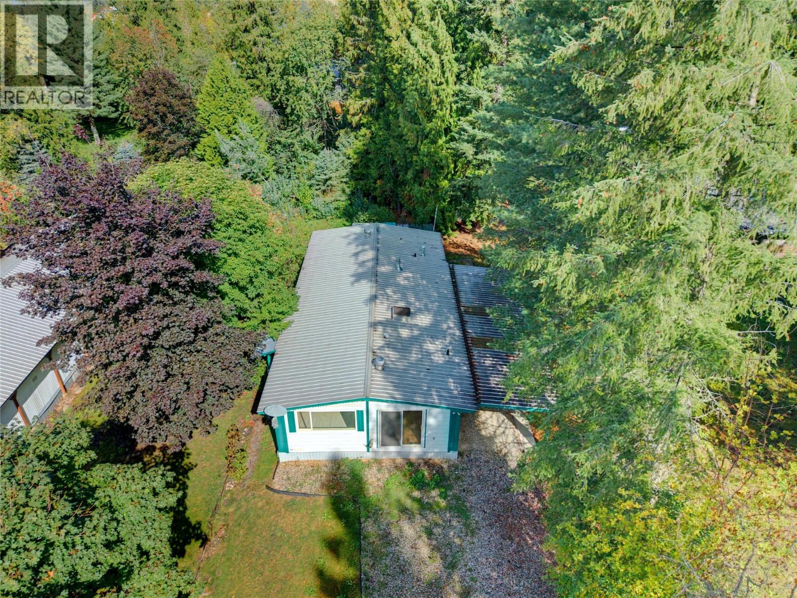 8 5 97A Highway, Sicamous