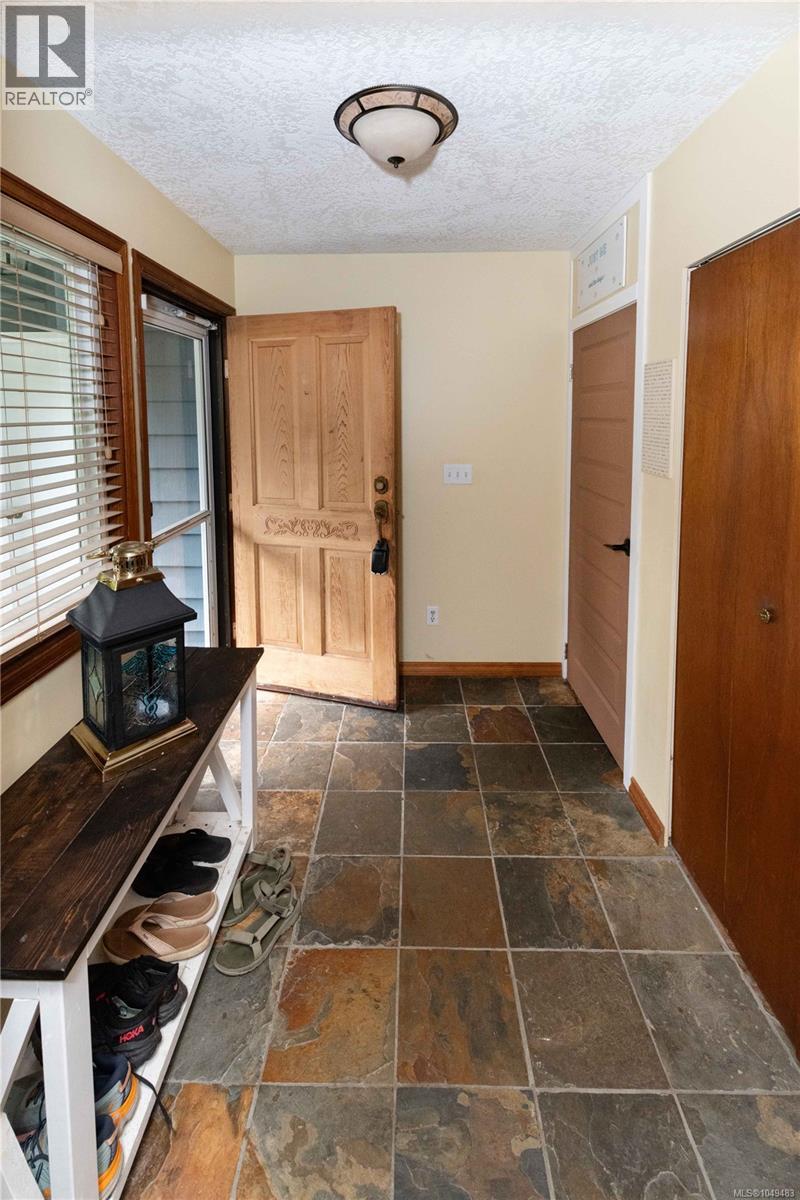 539 Downhome Dr - Image 4