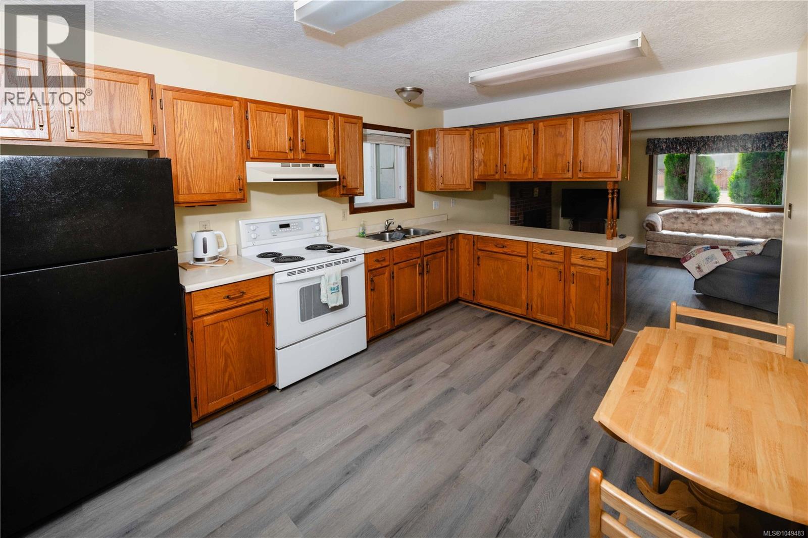 539 Downhome Dr - Image 43