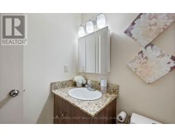 7 Hillpark Trail, Brampton, ON L6S1R1 Photo 30