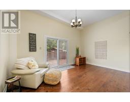Bedroom 3 - 7 Hillpark Trail, Brampton, ON L6S1R1 Photo 6