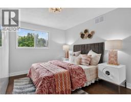 2450 Overton Drive, Burlington, ON L7P4B5 Photo 25