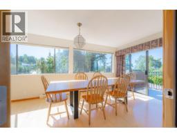 Kitchen - 7115 Huddlestone Rd, Lantzville, BC V0R2H0 Photo 10