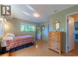 7115 Huddlestone Rd, Lantzville, BC V0R2H0 Photo 26