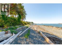 7115 Huddlestone Rd, Lantzville, BC V0R2H0 Photo 39