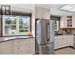 16 Lawrence Street S, Kawartha Lakes, ON K9J6X3 Photo 15