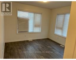 18 Roper Place, Kitchener, ON N2R1R2 Photo 9