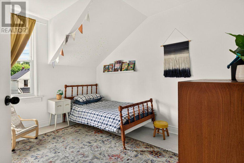 139 BELMONT AVENUE - 26
