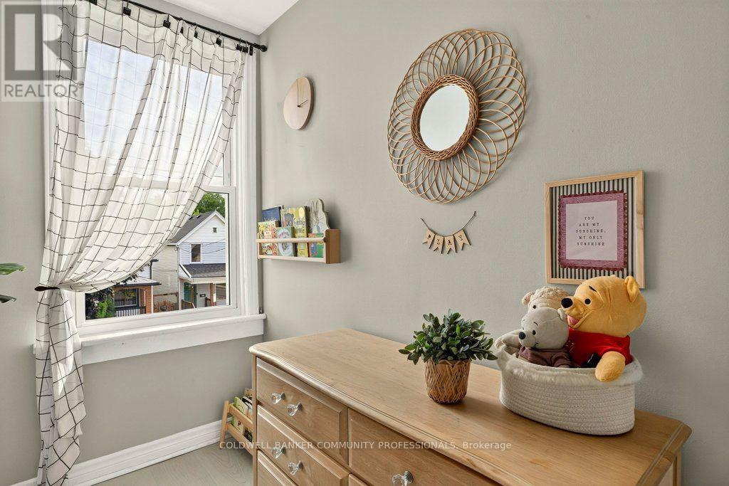 139 BELMONT AVENUE - 28