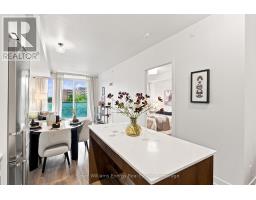 635 - 9471 Yonge Street, Richmond Hill, ON L4C0Z5 Photo 8