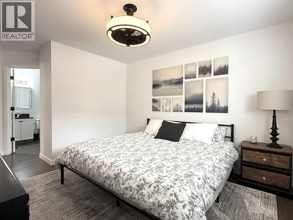 5220 50A Avenue, Sylvan Lake