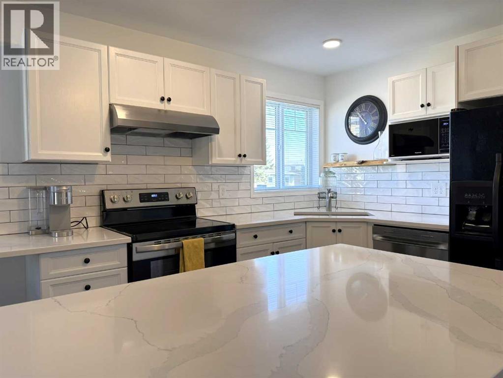 5220 50A Avenue, Sylvan Lake