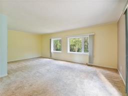 24137 River Road W, Lorette, MB R5K0E5 Photo 21