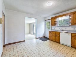 24137 River Road W, Lorette, MB R5K0E5 Photo 18