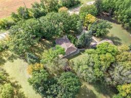 24137 River Road W, Lorette, MB R5K0E5 Photo 39