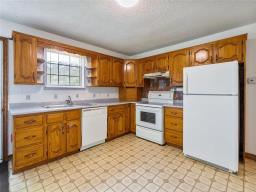 24137 River Road W, Lorette, MB R5K0E5 Photo 16