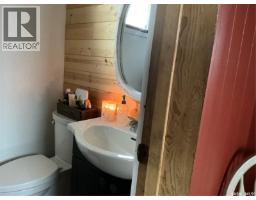 325 Centre Street, Coronach, SK S0H0Z0 Photo 13