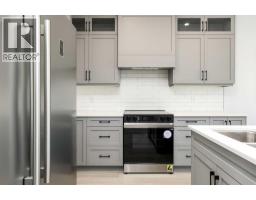664 Devonia Road W - photo 18