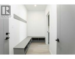 664 Devonia Road W - photo 22