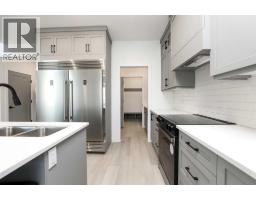 664 Devonia Road W - photo 7