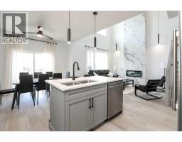 664 Devonia Road W - photo 8