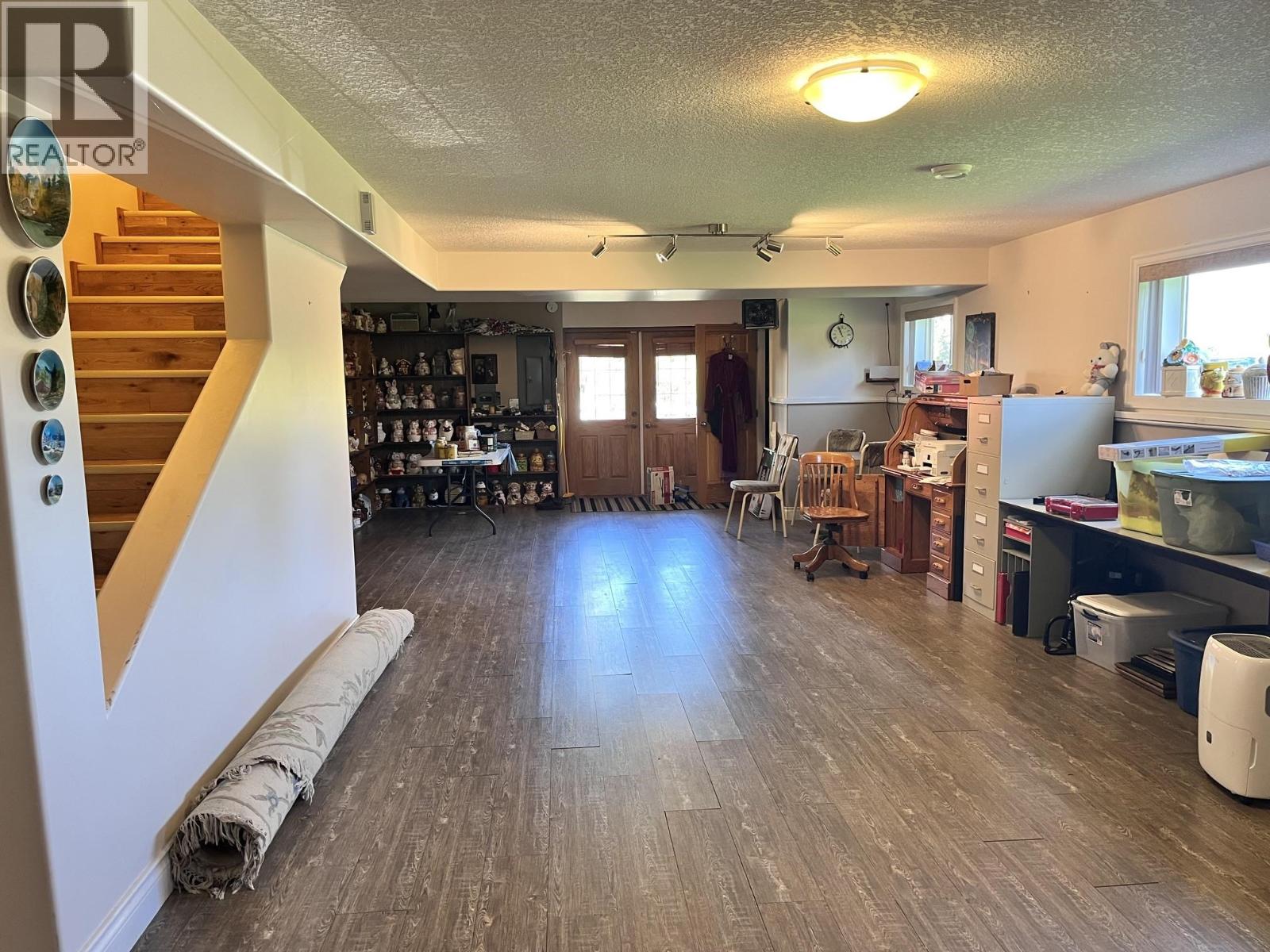 18260 CINEMA ROAD - 30