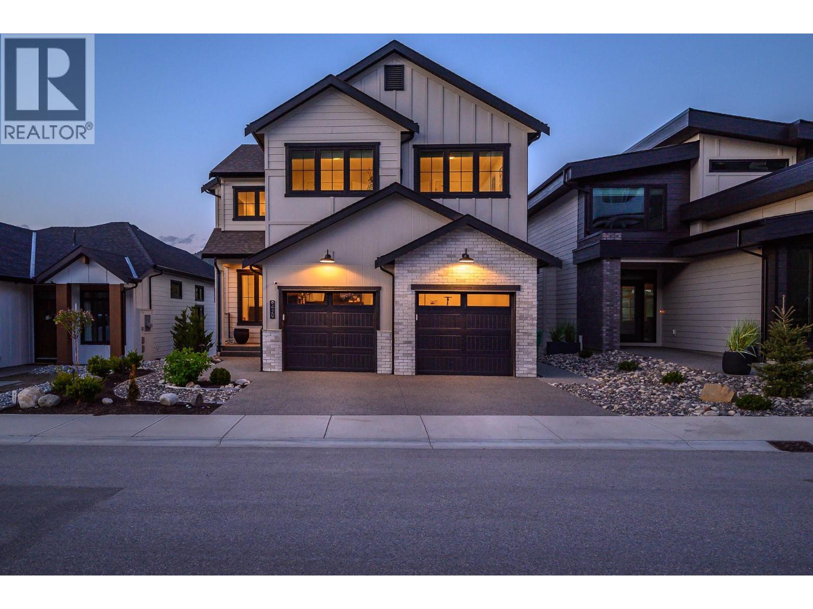 429 Morningview Drive, Coldstream, British Columbia, V1B0B5, Coldstream, British Columbia — photo 2 of 5