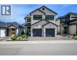 Primary Bedroom - 429 Morningview Drive, Coldstream, BC V1B0B5 Photo 9