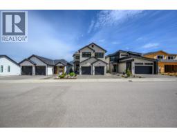 Family room - 429 Morningview Drive, Coldstream, BC V1B0B5 Photo 10