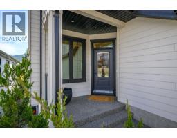 Bedroom - 429 Morningview Drive, Coldstream, BC V1B0B5 Photo 12