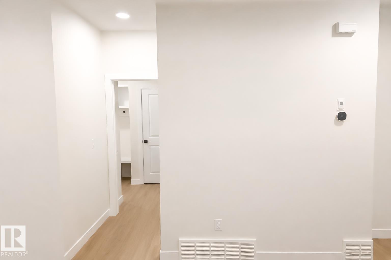 50 Willow Li, Westpark_FSAS — photo 3 of 30