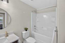 Ph05 70 Philip Lee Drive, Winnipeg, MB R3W0N6 Photo 15