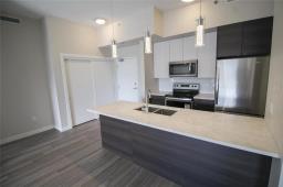 Ph05 70 Philip Lee Drive, Winnipeg, MB R3W0N6 Photo 6