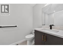 2022 12 Avenue SW - photo 29