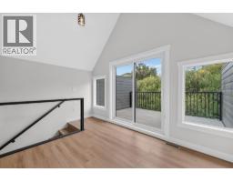 2022 12 Avenue SW - photo 34