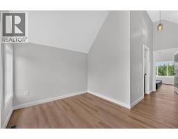 2022 12 Avenue SW - photo 32