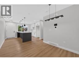 2022 12 Avenue SW - photo 16