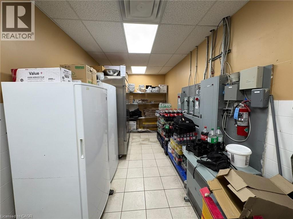 4293 KING Street E Unit# 2, Kitchener — photo 9