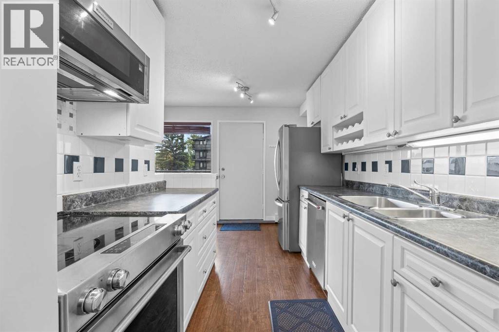 #56 3519 49 Street NW - 10