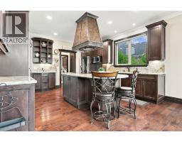 31 Montenaro Bay, Cochrane Lake, AB T4C0A5 Photo 19
