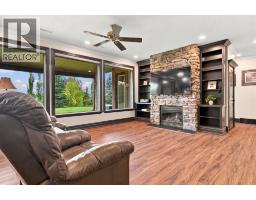 31 Montenaro Bay, Cochrane Lake, AB T4C0A5 Photo 31