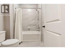 37 Cranbrook Heights Se, Calgary, AB T3M1W5 Photo 38