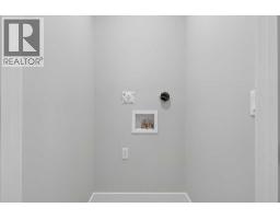 242 Southbow Avenue, Cochrane, AB T4C3R1 Photo 32