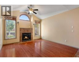 12 Tuscany Springs Circle Nw, Calgary, AB T3L2K8 Photo 13