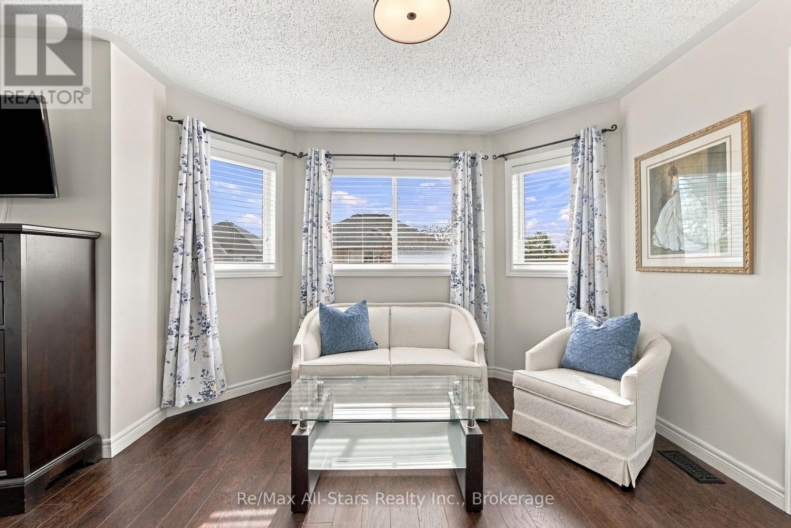 110 HAMMOND STREET - 18