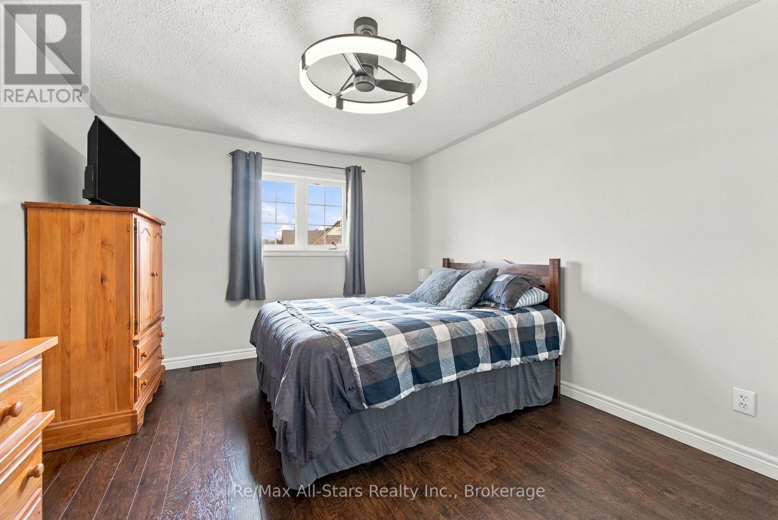 110 Hammond Street, Clarington, ON photo 19